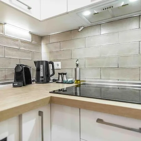 Commodious Near Center By Rems Apartment Malaga